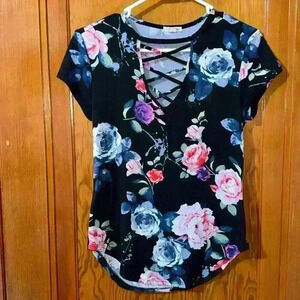 Urban floral print top size medium.